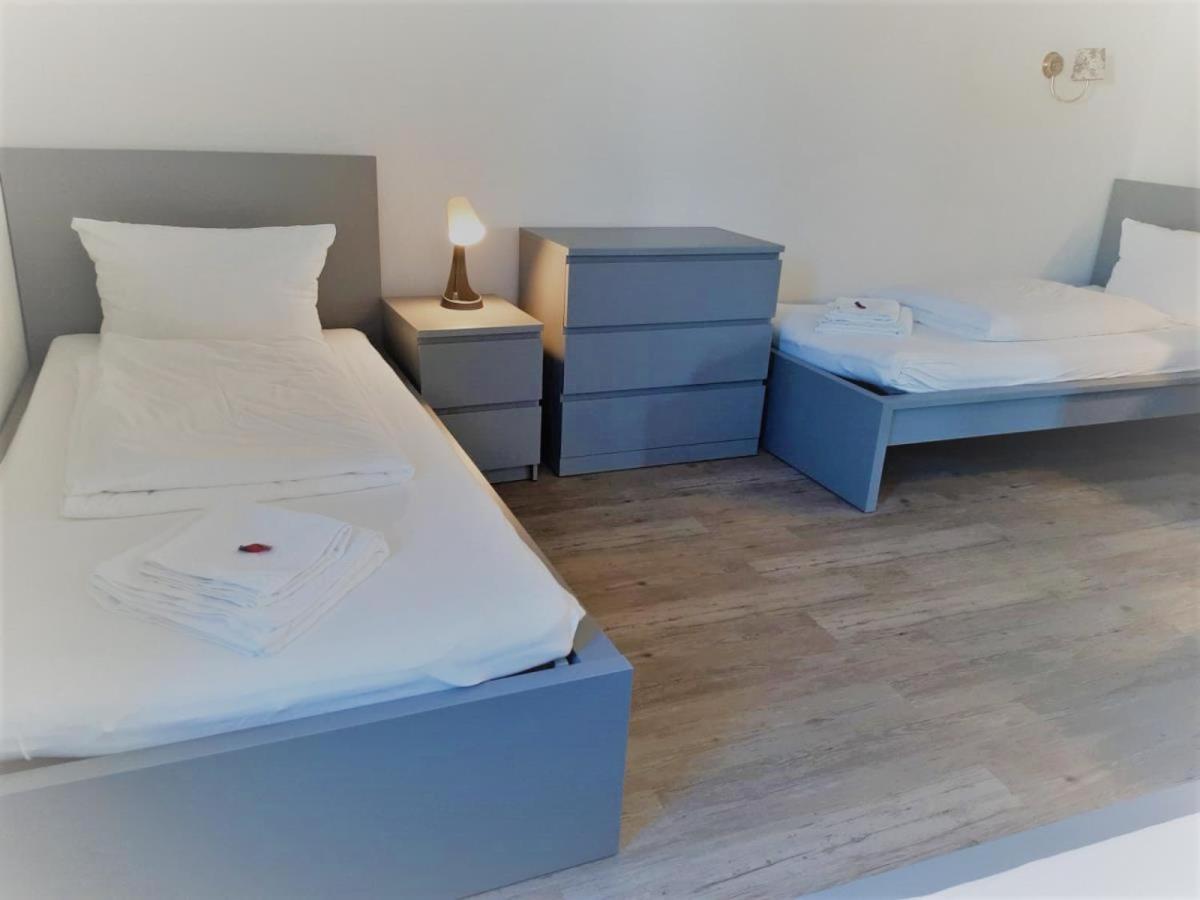 Mehrbett-Apartment 1 Citynah, Einfache Ausstattung Hamburg Ngoại thất bức ảnh