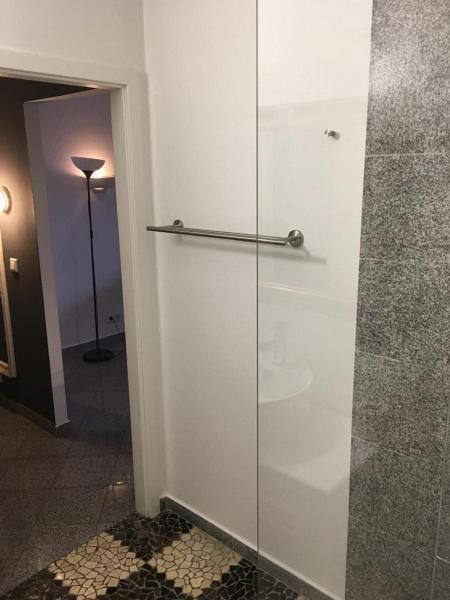 Mehrbett-Apartment 1 Citynah, Einfache Ausstattung Hamburg Ngoại thất bức ảnh